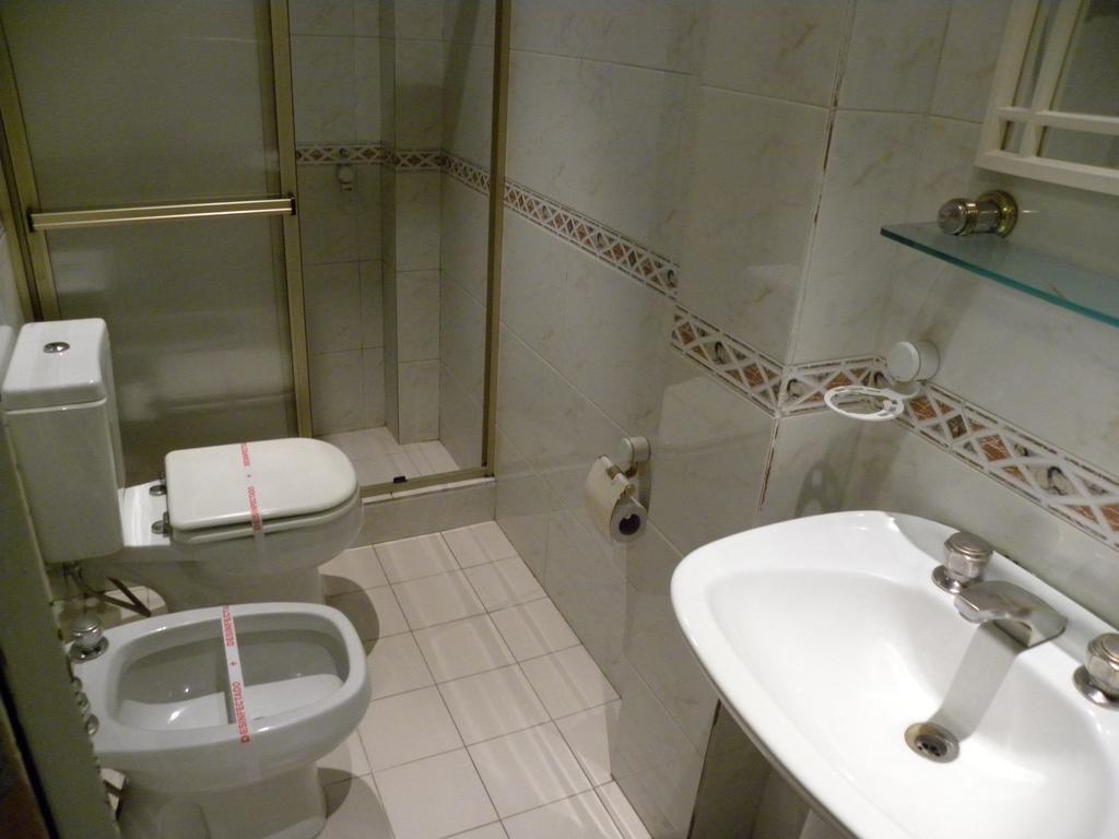 Hotel Central Cordoba Buenos Aires Rum bild
