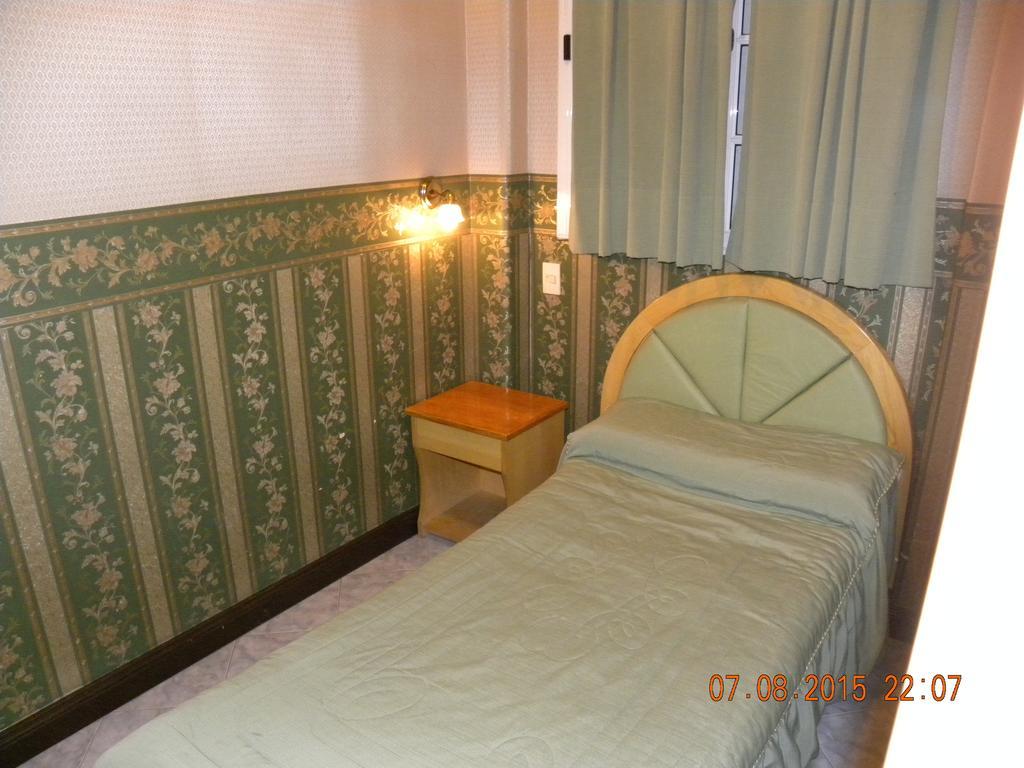Hotel Central Cordoba Buenos Aires Rum bild